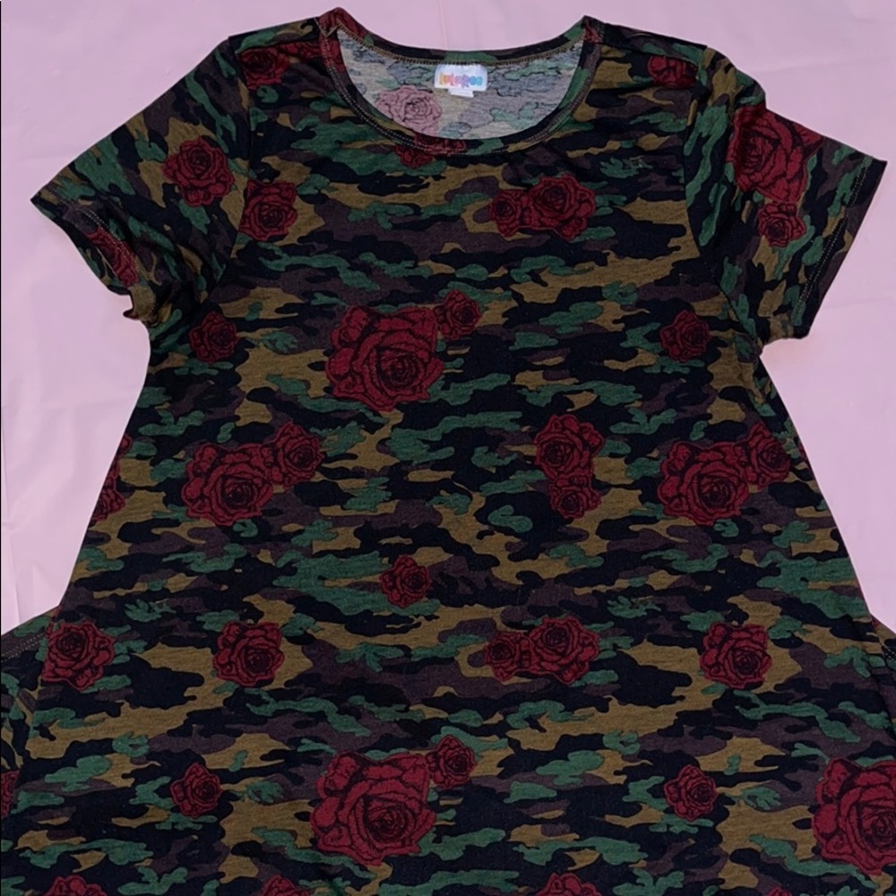 Camo and roses Lularoe Carly 🎉2 for $20🎉